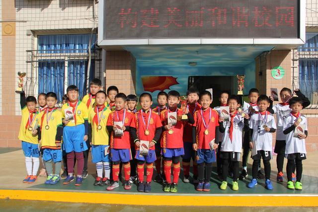因凡蒂诺面临国际足联动荡，急需外部援助以保职位